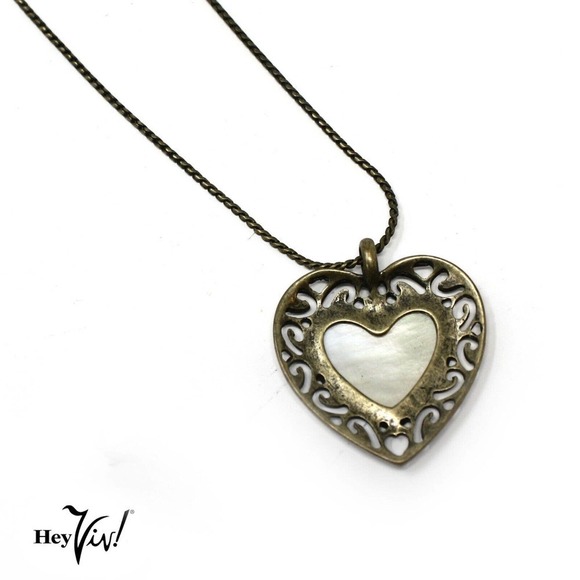 Vintage Gold Iridescent Shell Ornate Heart Pendant Necklace 20" Chain - Hey Viv - Picture 3 of 6